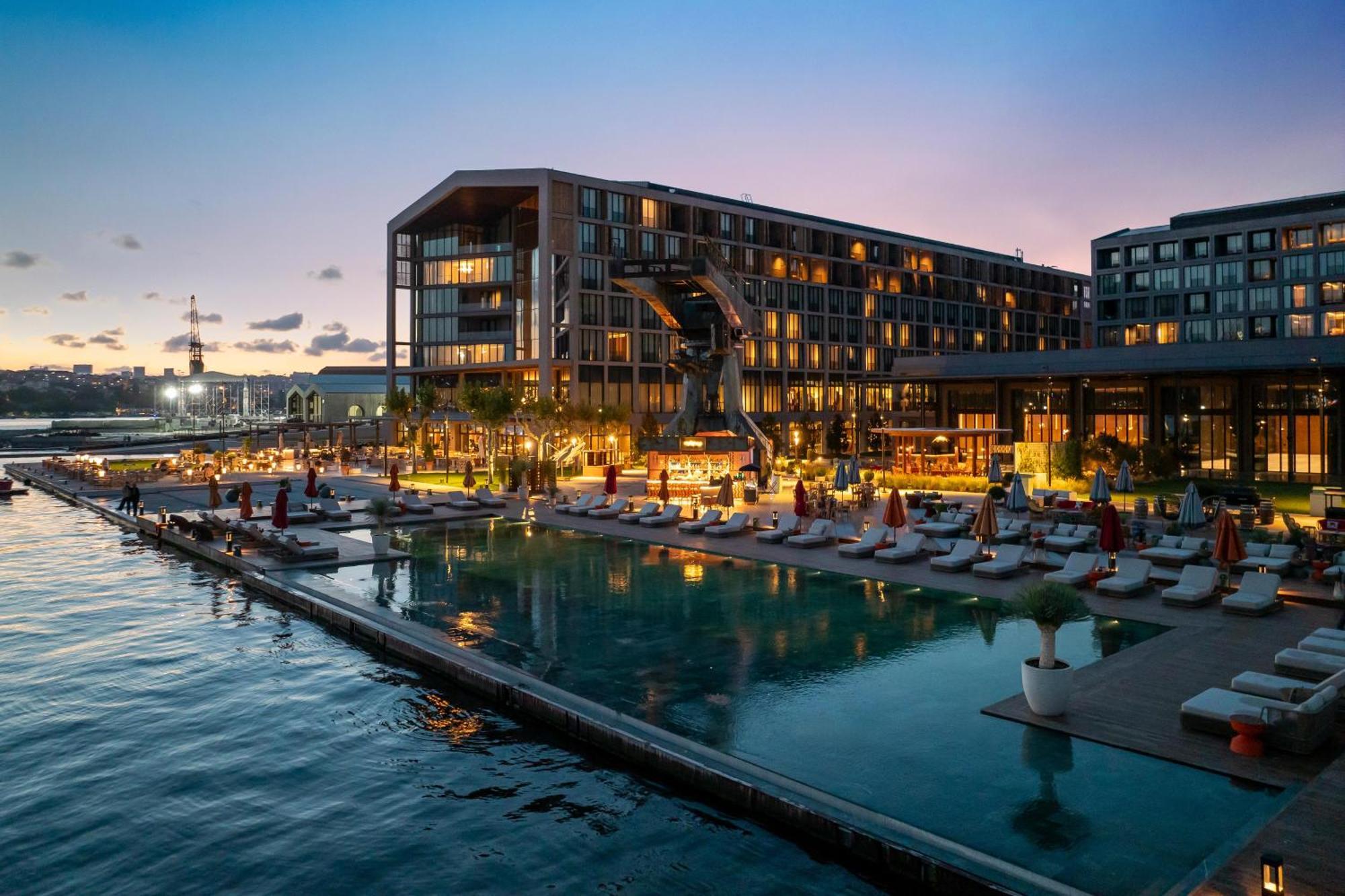 ホテル Rixos Tersane イスタンブール エクステリア 写真